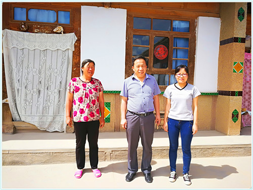 2026世界杯官网暑期走访经济困难员工家庭